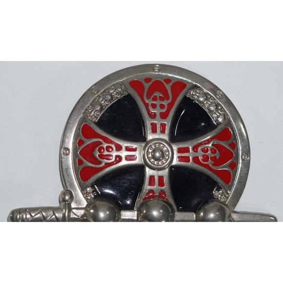 Iron Cross, Skull & Sword Belt Buckle - Picture 2 of 5